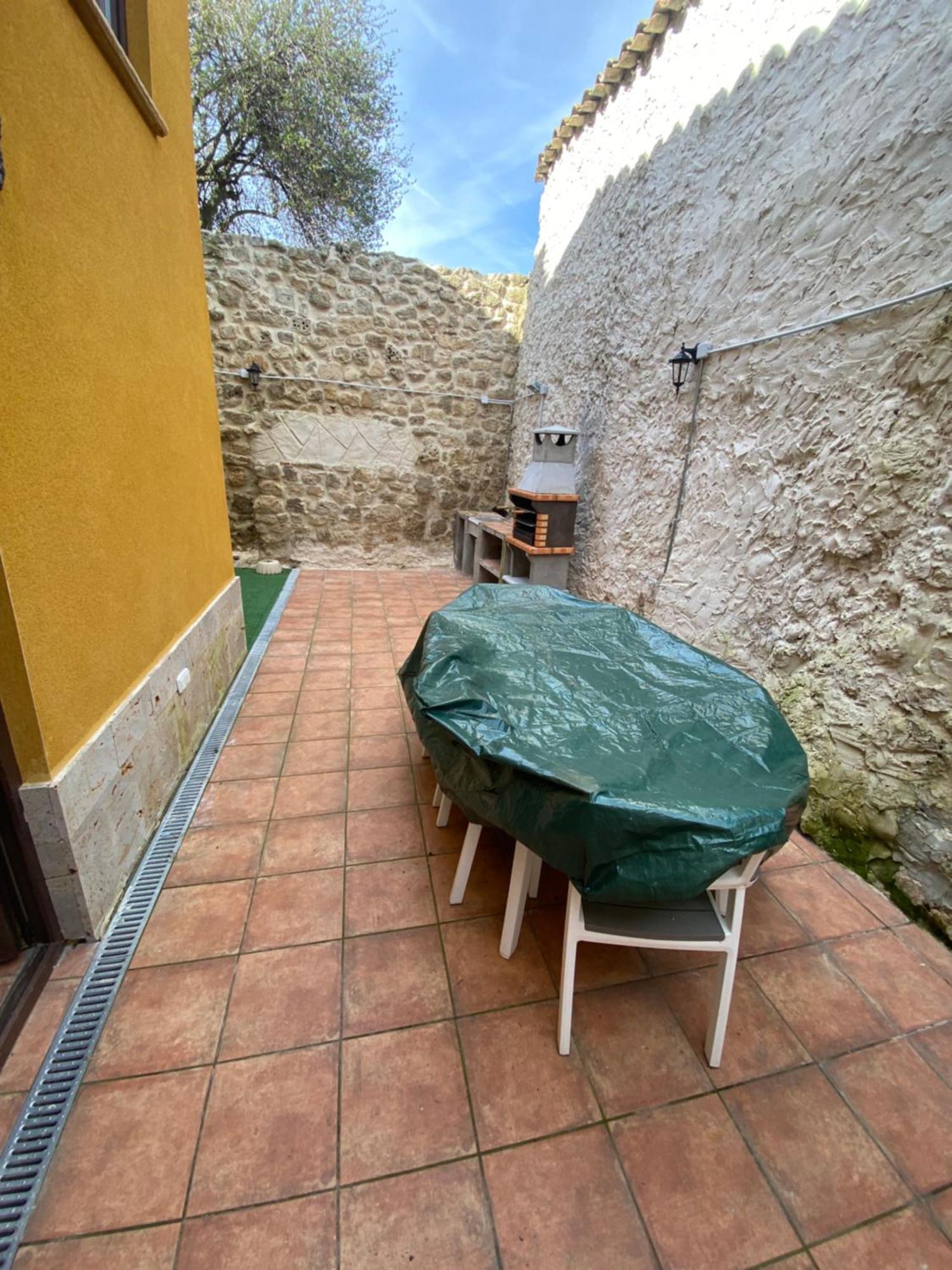 Casa Rural Los Valles Valdenebro de los Valles Exterior foto